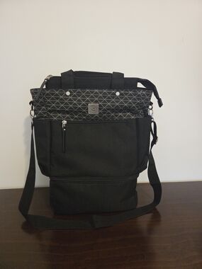 Ergobaby Black and Gray Baby Diaper Tote with Crossbody Strap